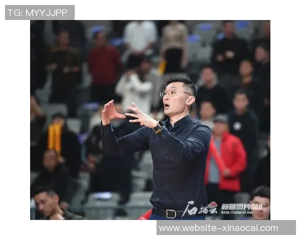 新疆男篮迎战八一男篮争夺季后赛席位的关键之战